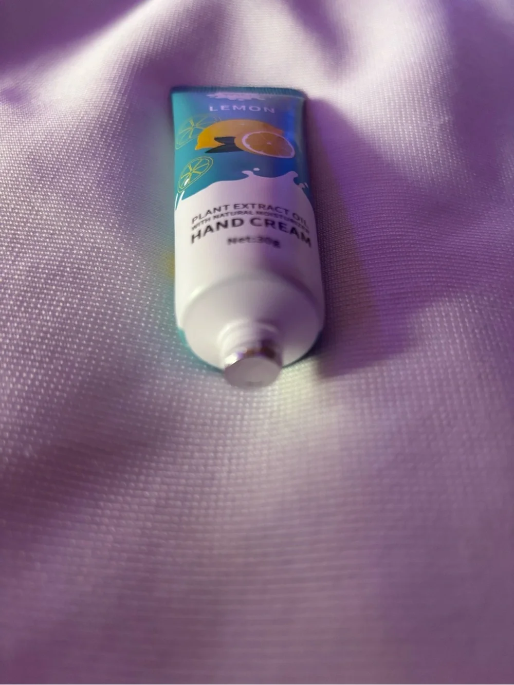 Yaerzi Lemon Hand Cream 30g Unopened & Sealed Expires 09/01/2028